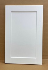 KITCHEN - WHITE SHAKER STYLE