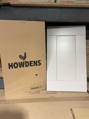Howdens light grey oak shaker - grey,