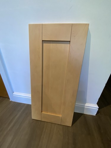 Kitchen door solid maple - -,